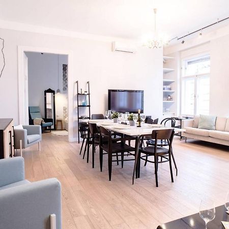 Stunning New Central Home Near Basilica 布达佩斯 外观 照片