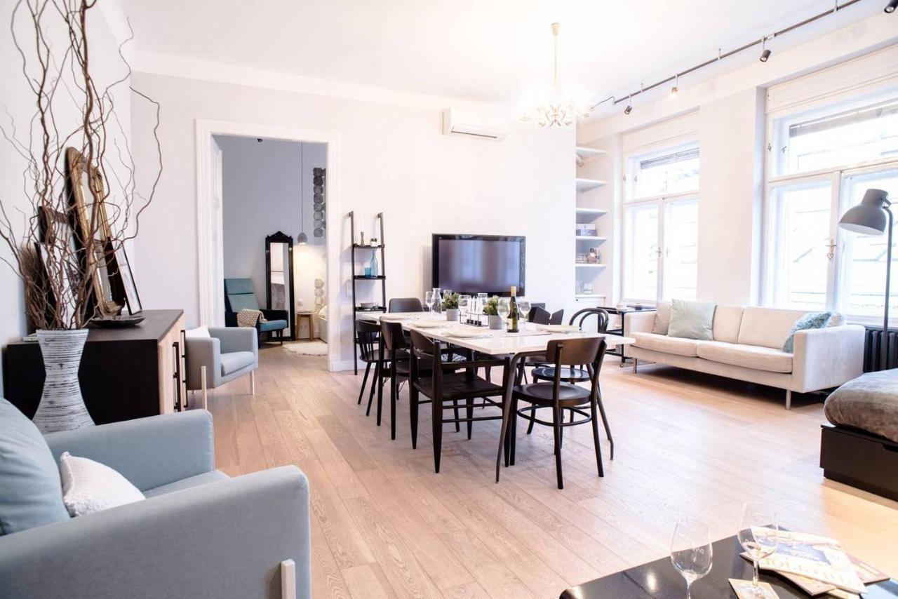 Stunning New Central Home Near Basilica 布达佩斯 外观 照片